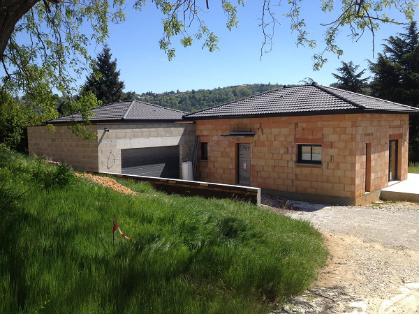 construction de maison en Isère, maison individuelle en brique
